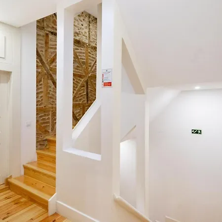Whome Intendente Modern 1-bed With Lift In Notch Location 公寓 Lisboa