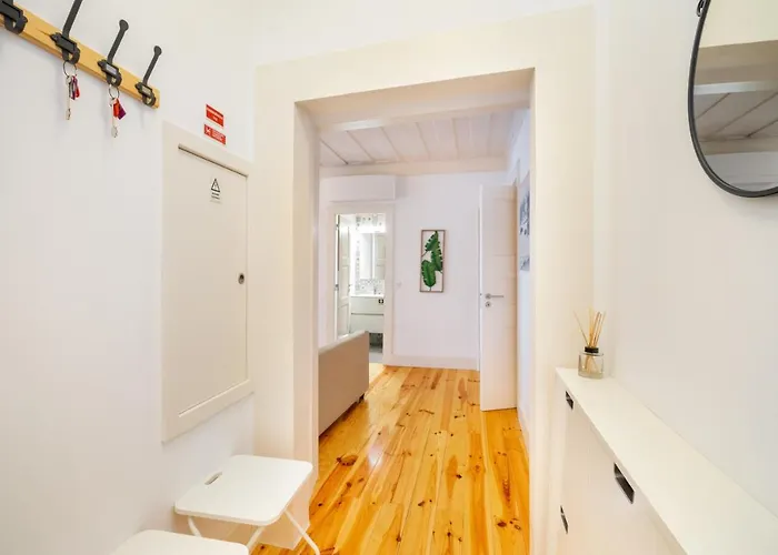 شقة Whome Intendente Modern 1-bed With Lift In Notch Location *