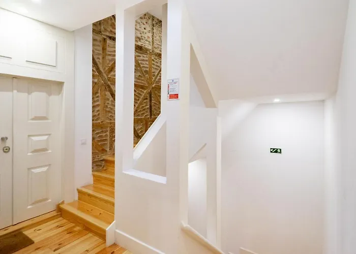 Whome Intendente Modern 1-bed With Lift In Notch Location شقة Lisboa