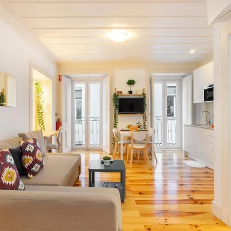 Whome Intendente Modern 1-bed W/ Lift & Ac In Notch Location Apartment