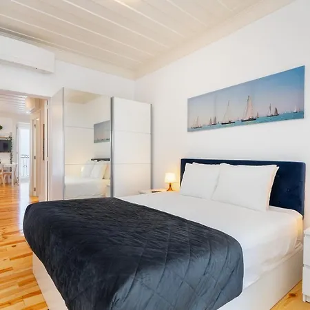 Whome Intendente Modern 1-bed W/ Lift & Ac In Notch Location * Lisbon