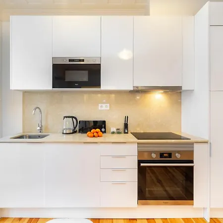 Whome Intendente Modern 1-bed W/ Lift & Ac In Notch Location Apartment *