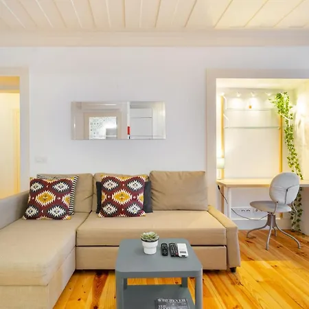 Whome Intendente Modern 1-bed W/ Lift & Ac In Notch Location Apartment *