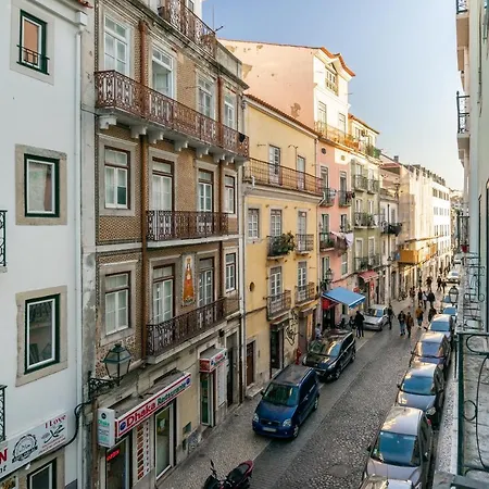 Whome Intendente Modern 1-bed With Lift In Notch Location Apartmán